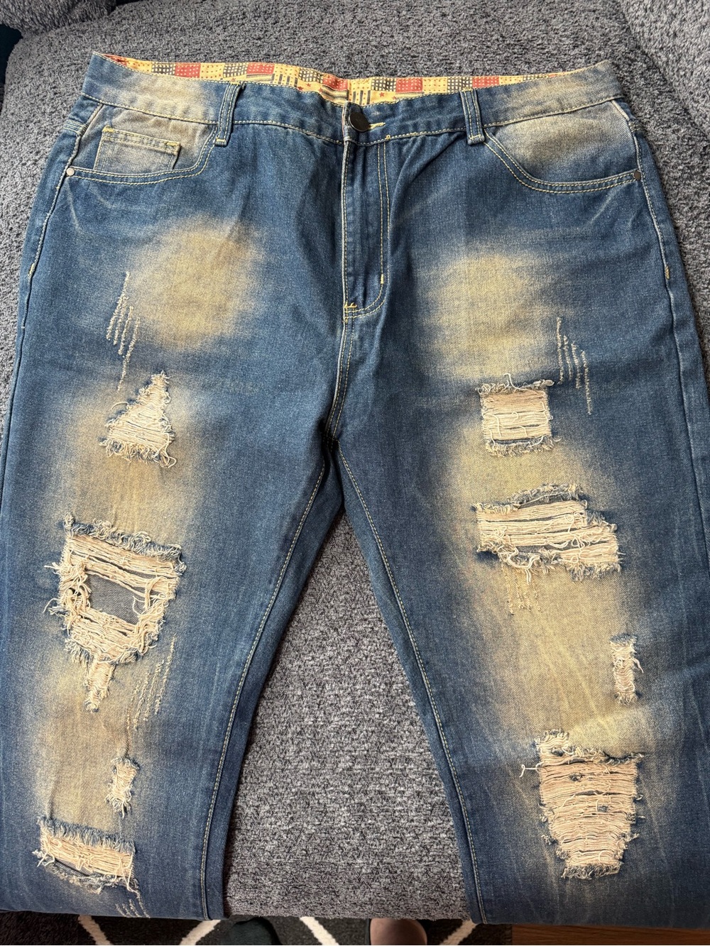 Fashion Nova Men's Distressed Blue and Yellow Washed Slim Straight Jeans